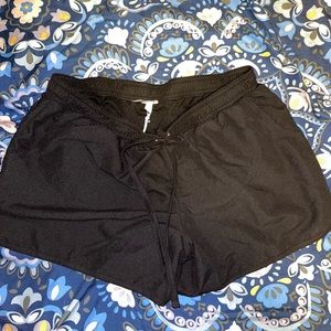 Athletic/swim shorts